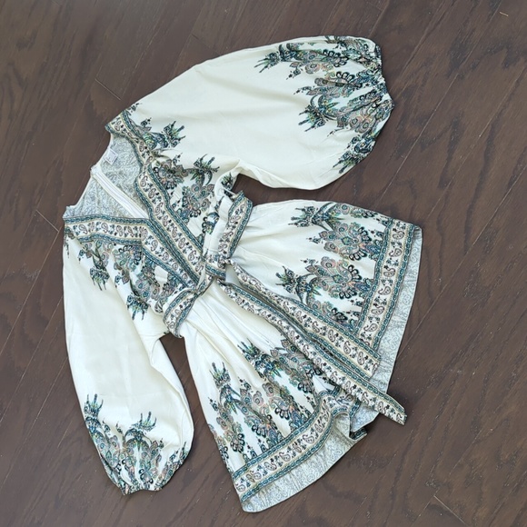 Venus Ivory Paisley Romper Size 2 - Picture 6 of 8